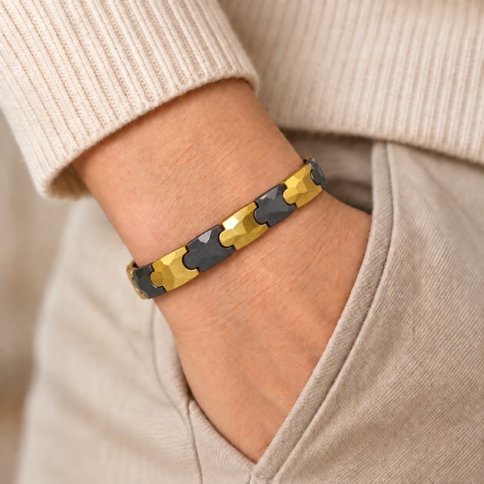 Onyx Contrast Bracelet — alternate view