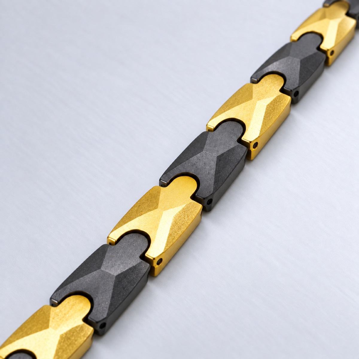 Onyx Contrast Bracelet — image 4