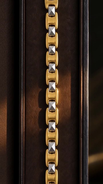 Gilded Bridge Bracelet — image 2